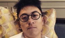 女网友爆料秦奋视频播放,引发网友热议