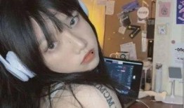 网红吃瓜纹身女孩,揭秘纹身背后的故事与人生轨迹