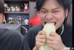 娱乐圈吃瓜小杨哥是谁,揭秘网络红人背后的故事