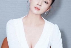 殷桃扒爷爆料视频播放在线观看,揭秘娱乐圈不为人知的一面