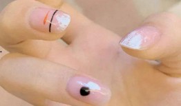 王小姐爆料深圳美甲师视频,深圳美甲师惊人操作，视频曝光行业黑幕