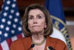 法国爆料佩洛西视频,法国曝光佩洛西私密视频引发国际关注